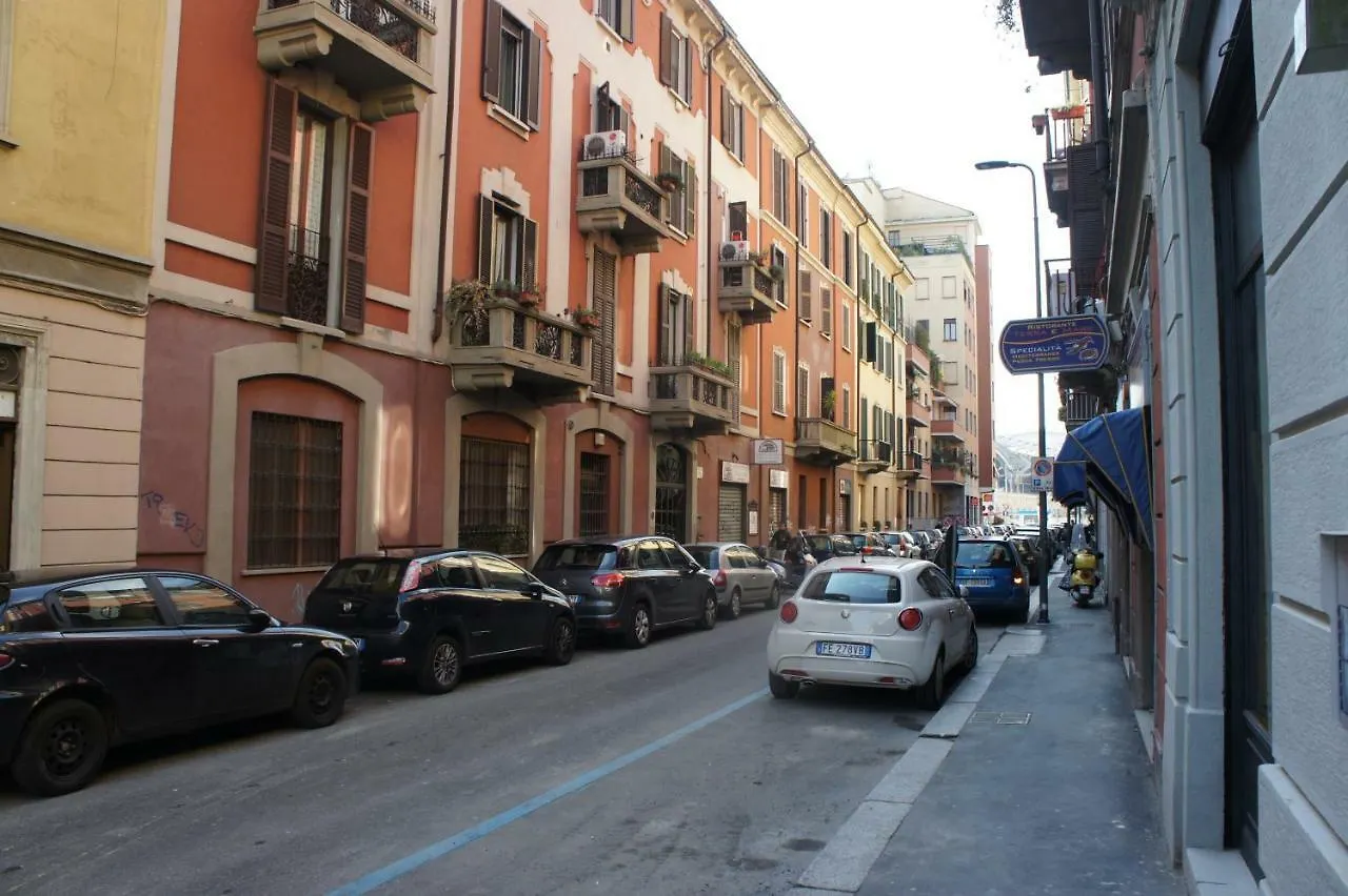 Milano Central Apartment Milan
